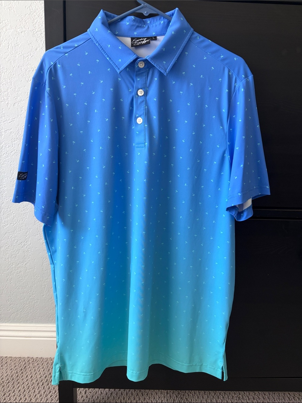 Sunday Swagger Gradient Blue-to-Aqua Short-Sleeve Golf Polo